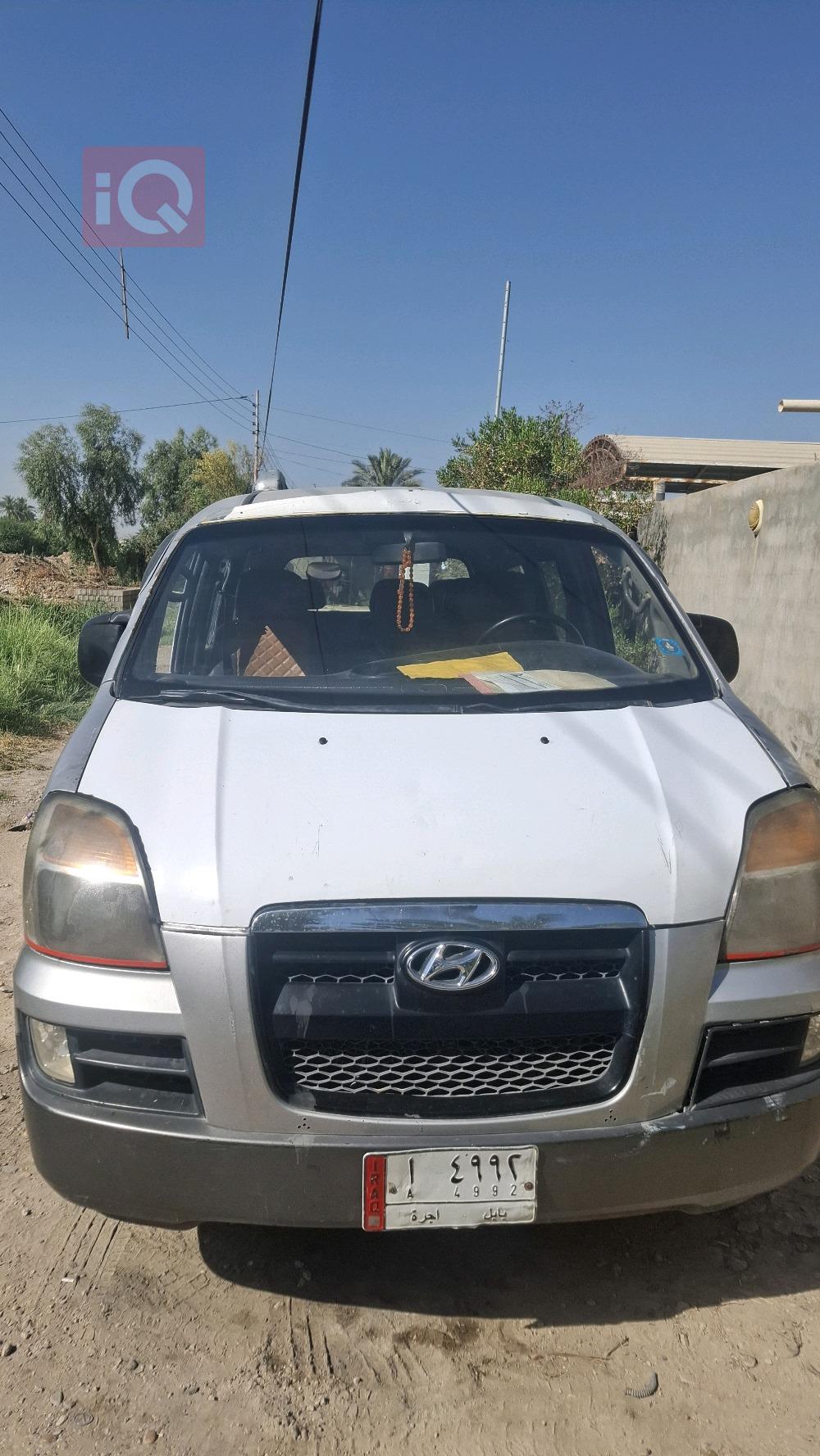 Hyundai Starex